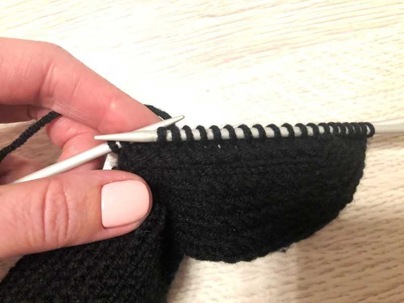 Как вязать носки спицами: схемы для начинающих пошагово