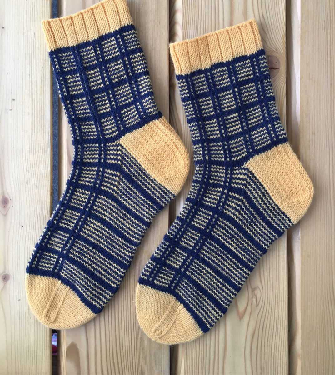 Как вязать носки спицами: схемы для начинающих пошагово