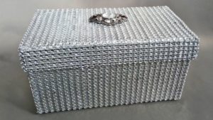 Шкатулка своими руками пошагово (110 фото): мастер-класс создания поделки из дерева, коробки, картона