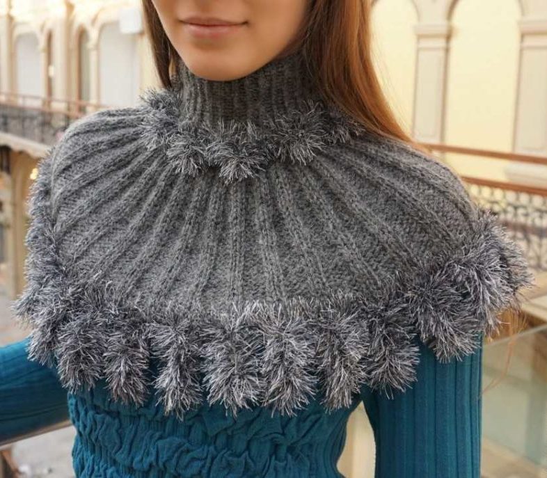 Манишка спицами