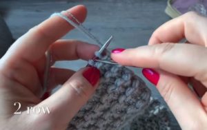 Как вязать платочную вязку по схемам круговыми и обычными спицами для начинающих