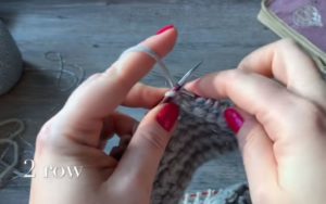 Как вязать платочную вязку по схемам круговыми и обычными спицами для начинающих