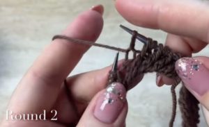 Как вязать платочную вязку по схемам круговыми и обычными спицами для начинающих