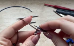 Как вязать платочную вязку по схемам круговыми и обычными спицами для начинающих