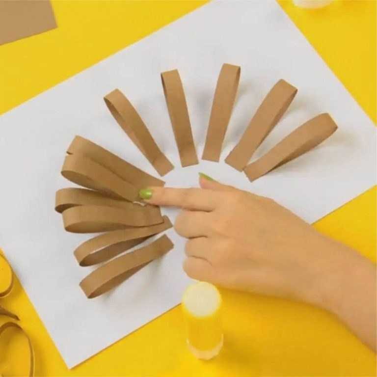 Аппликация из бумаги: шаблоны и схемы для самых маленьких