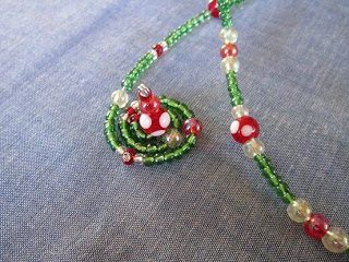 Новогодние елочки из бисера своими руками