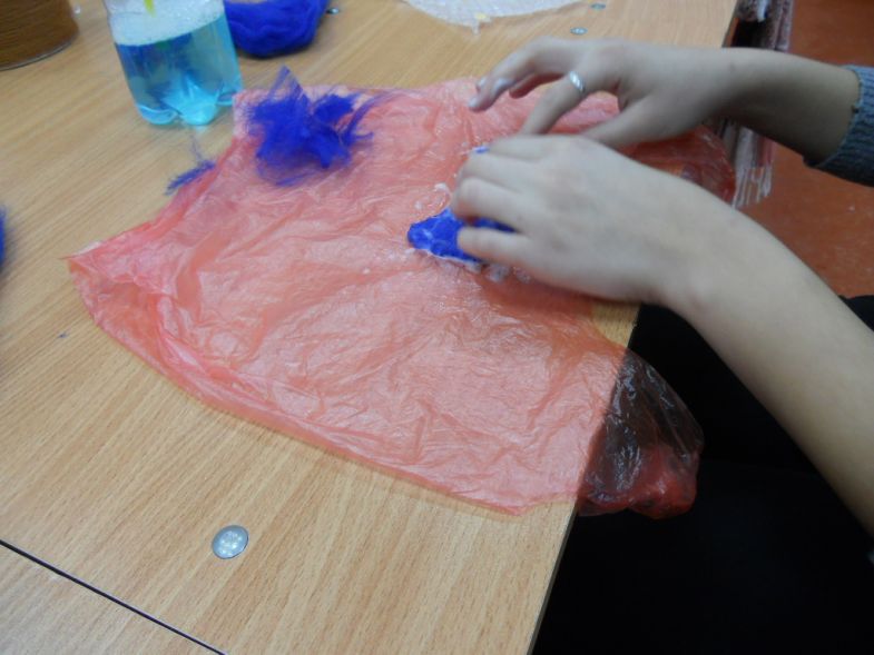 Фелтинг: пошаговое валяние из шерсти для начинающих