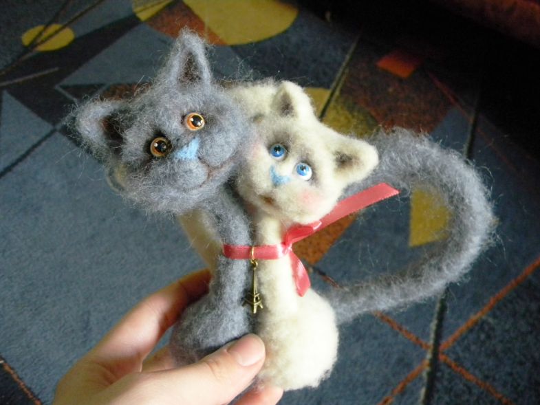 Фелтинг: пошаговое валяние из шерсти для начинающих