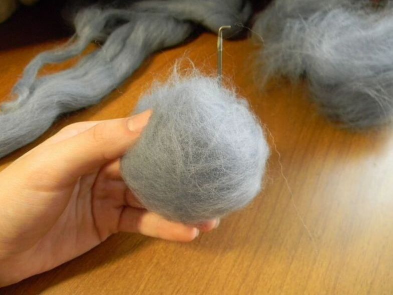 Фелтинг: пошаговое валяние из шерсти для начинающих