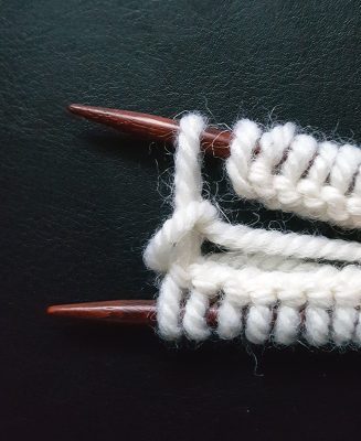 Как вязать носки спицами: схемы для начинающих пошагово