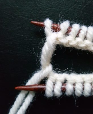 Как вязать носки спицами: схемы для начинающих пошагово