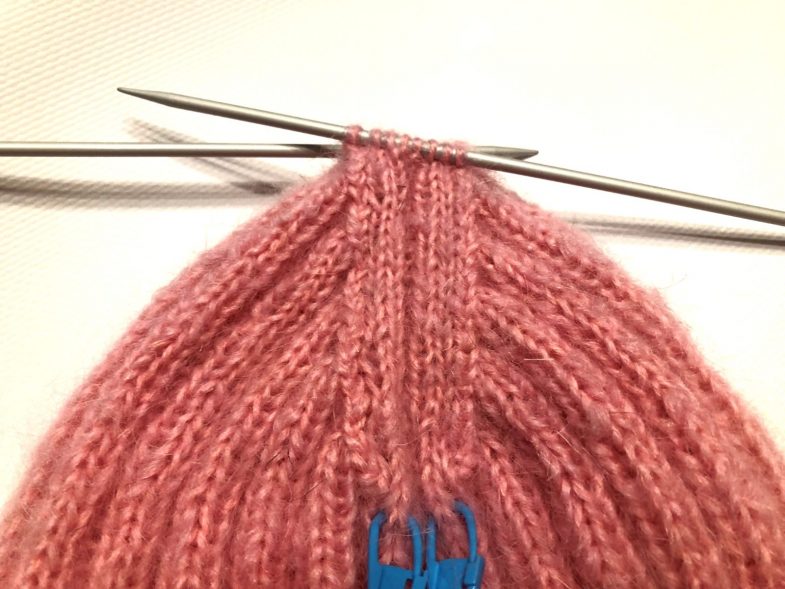 Как связать шапку: фото, схемы и мастер-класс для начинающих