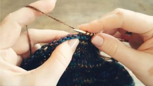 Как связать шапку: фото, схемы и мастер-класс для начинающих