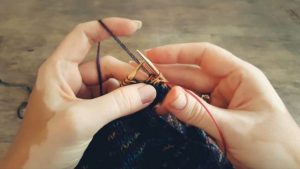 Как связать шапку: фото, схемы и мастер-класс для начинающих