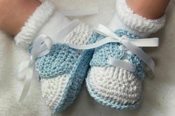 Как вязать пинетки спицами по схемам вязания с видео и фото