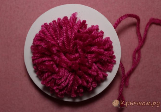 Помпон из ниток своими руками - 90 фото и видео мастер-класс как правильно сделать помпон из пряжи