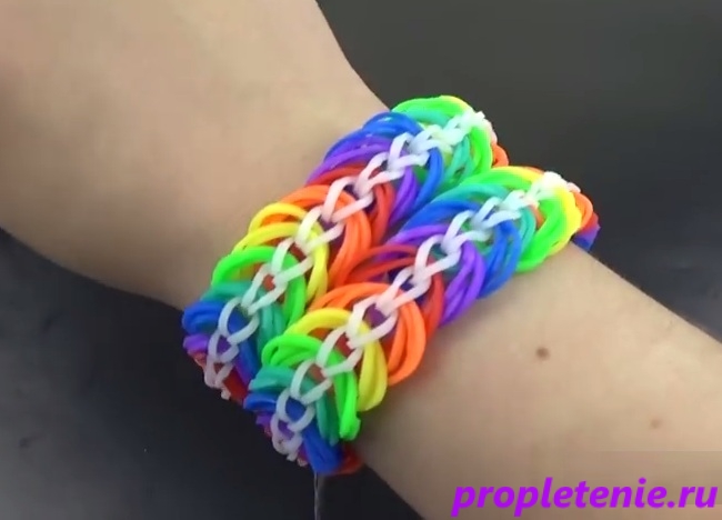 Браслеты из резинок на рогатке: особенности технологии плетения ангела и сердечка крючком, мастер-классы