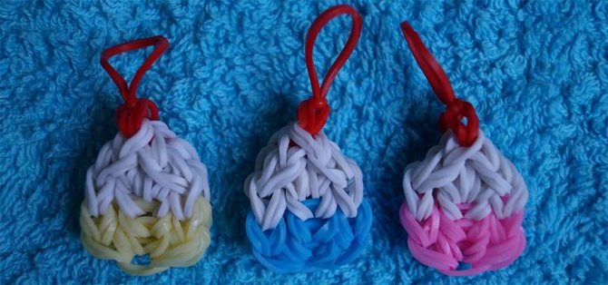 Как плести из резинок фигурки на рогатке видео-урок для начинающих