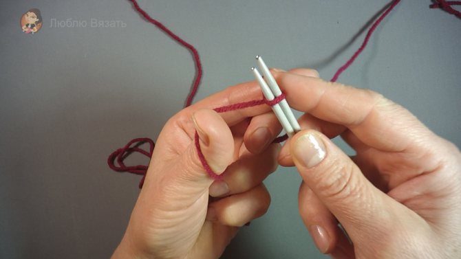 Носочки на двух спицах с описанием