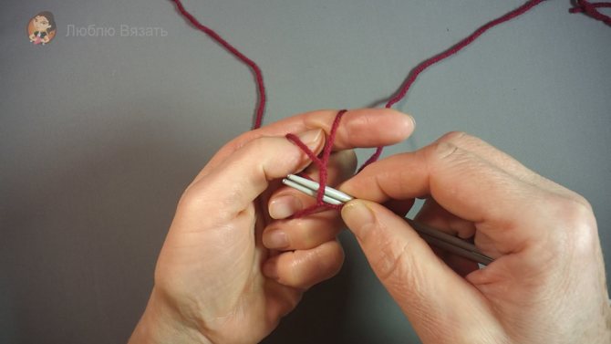 Носочки на двух спицах с описанием