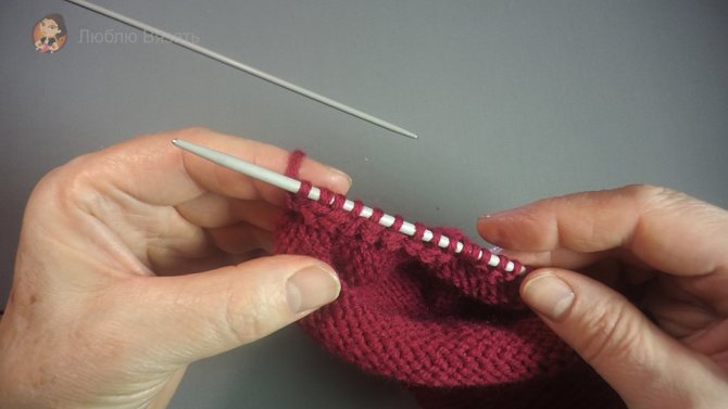 Носочки на двух спицах с описанием