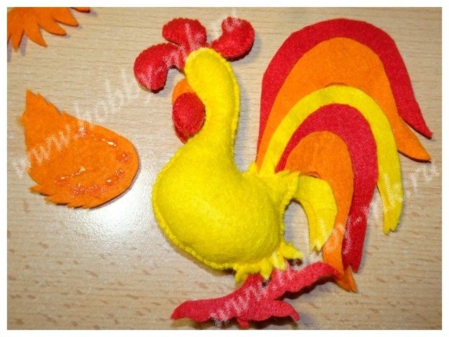 Петух из фетра: выкройка своими руками