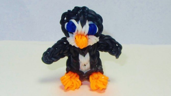 Как плести из резинок фигурки на рогатке видео-урок для начинающих