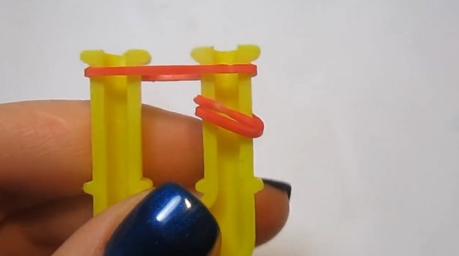 Браслеты из резинок на рогатке: особенности технологии плетения ангела и сердечка крючком, мастер-классы