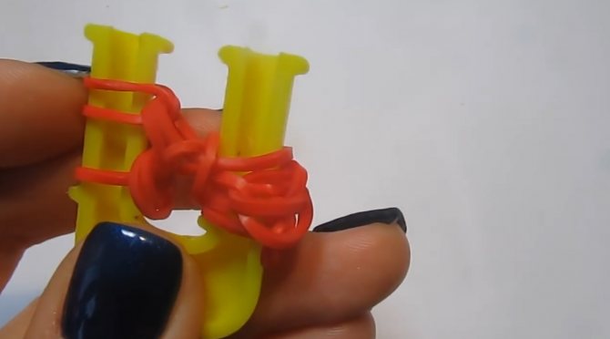 Браслеты из резинок на рогатке: особенности технологии плетения ангела и сердечка крючком, мастер-классы