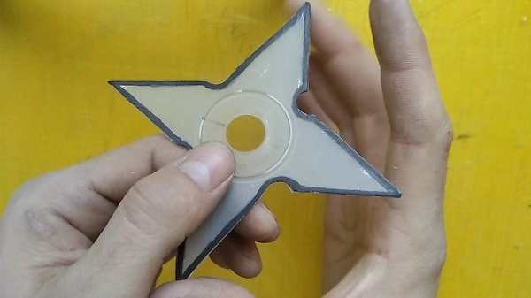 Как сделать сюрикен из бумаги своими руками - поэтапная инструкция Как сделать сюрикен из бумаги своими руками - поэтапная инструкция