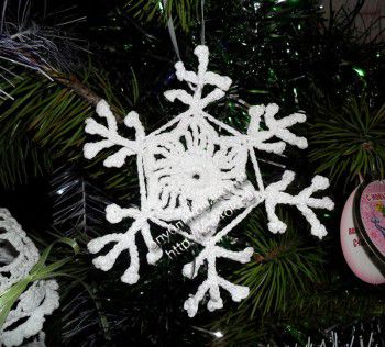 Вязание крючком снежинки и прихваток Вязание крючком снежинки и прихваток