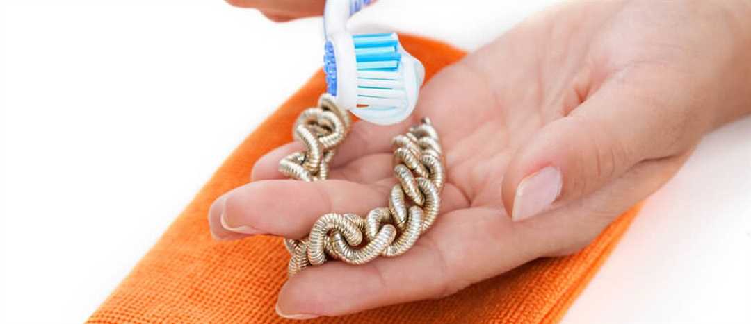 Как почистить золото в домашних условиях: простые средства и советы