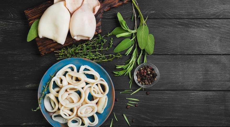 Подготовка кальмаров к приготовлению