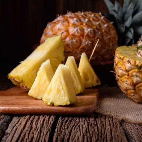 Тарелка или доска для резки