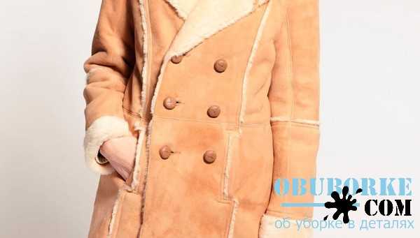 Наносим защитный состав для сохранения качеств материала