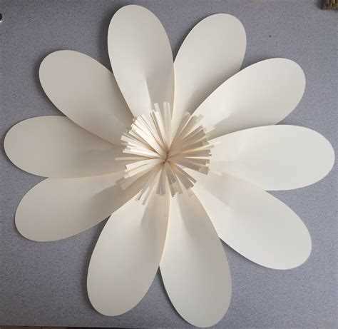 Как сделать красивые цветы из бумаги своими руками Как сделать красивые цветы из бумаги своими руками