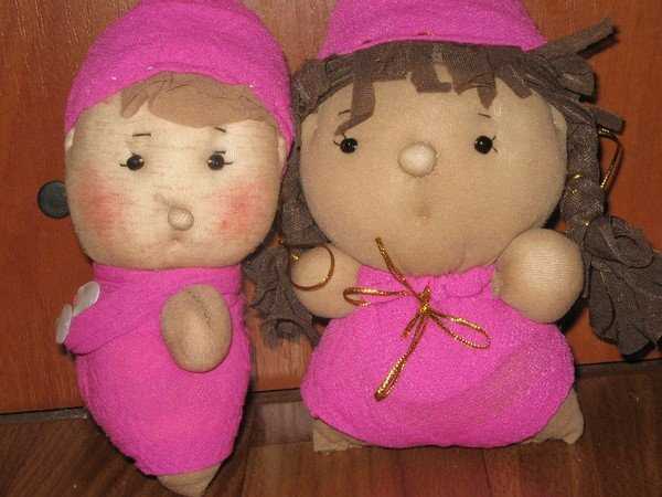 Оформление куклы: лицо, волосы и одежда