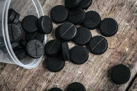 Кал черного цвета: причины и рекомендации 