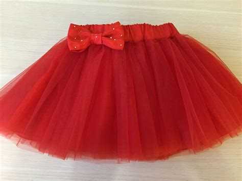 Красивые юбки из фатина: выбор, комбинации и советы по носке Красивые юбки из фатина: выбор, комбинации и советы по носке