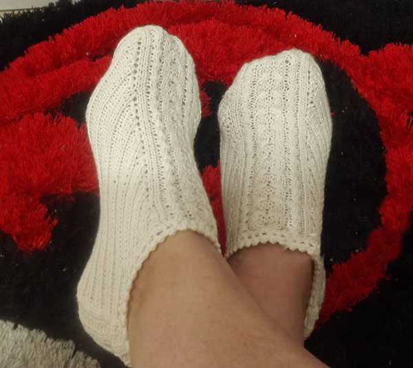 Мастер-класс: как вязать носки спицами для начинающих Мастер-класс: как вязать носки спицами для начинающих