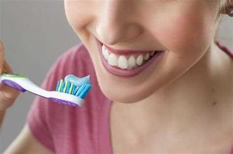 Обзор лучших зубных щеток на рынке