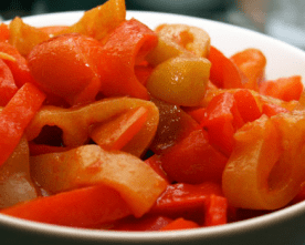Рецепт: Острый салат из болгарского перца