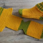 Носочки на двух спицах с описанием