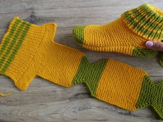 Носочки на двух спицах с описанием