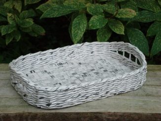 Плетение из газетных трубочек для начинающих: пошаговое описание создания простых и красивых поделок